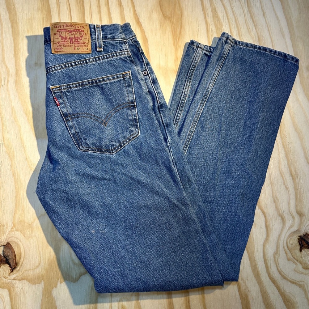 90s Levi's 505 Regular Fit Straight Leg Jeans 32x34 Blue Denim Men's 100% Cotton